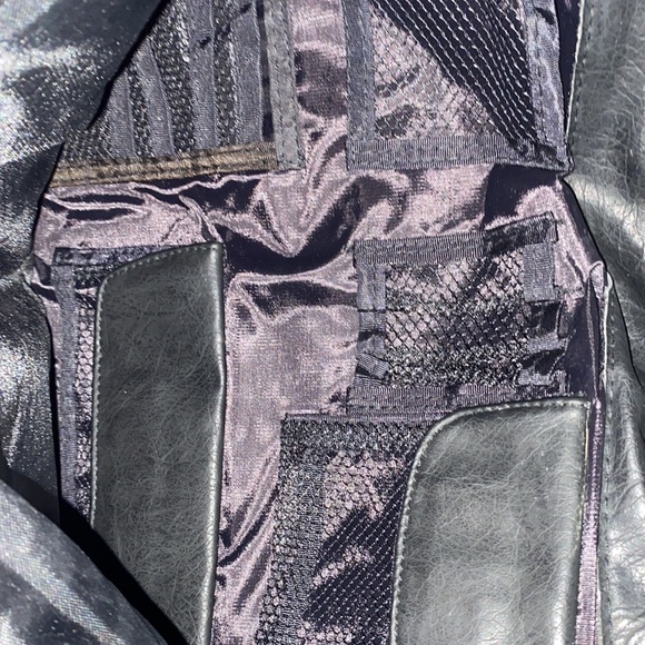 Laptop bag 19 inch length by 15 width.  Synthetic leather. - Picture 3 of 5